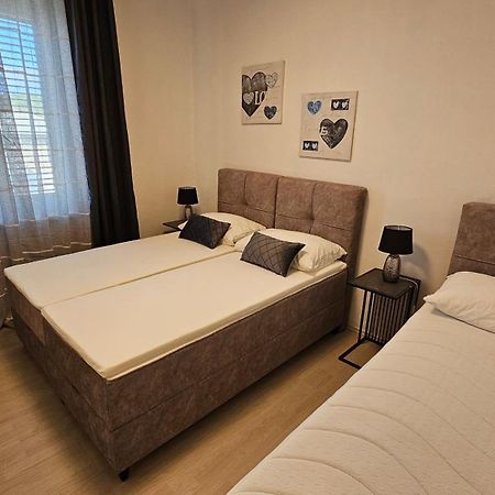 Apartment Milevoj Koromačno Exteriér fotografie